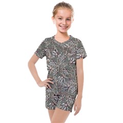 Modern Floral Collage Pattern Design Kids  Mesh Tee and Shorts Set