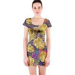 Golden Palm Leaves On The Background Of The Mandala Short Sleeve Bodycon Dress