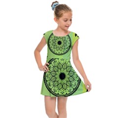 Green Grid Cute Flower Mandala Kids  Cap Sleeve Dress by Magicworlddreamarts1