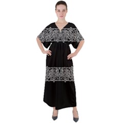 Derivation And Variations 4 V-Neck Boho Style Maxi Dress