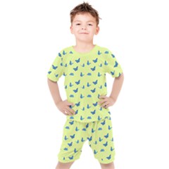 Blue butterflies at lemon yellow, nature themed pattern Kids  Tee and Shorts Set