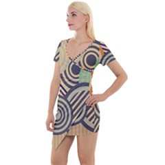 Circular Pattern Short Sleeve Asymmetric Mini Dress