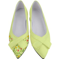 Vector Fruits pattern, pastel colors, yellow background Women s Bow Heels