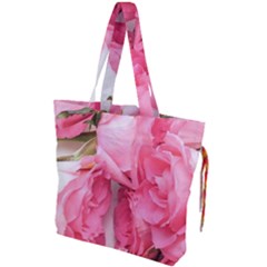 Scattered Magenta Roses Drawstring Tote Bag by kaleidomarblingart