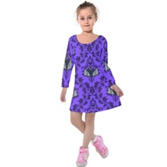 Friggin Bats Pattern Kids  Long Sleeve Velvet Dress by InPlainSightStyle