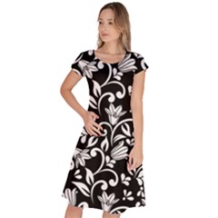 Black And White Bluebells Classic Short Sleeve Dress by Tizzee