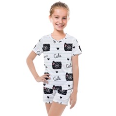 Cute Cameras Doodles Hand Drawn Kids  Mesh Tee and Shorts Set