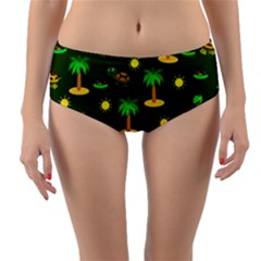 Turtle And Palm On Green Pattern Reversible Mid-waist Bikini Bottoms
