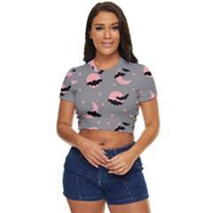 Bat Side Button Cropped Tee