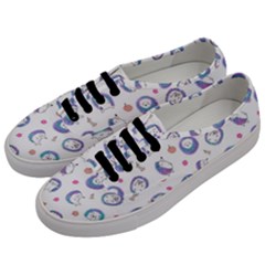 Cute And Funny Purple Hedgehogs On A White Background Men s Classic Low Top Sneakers