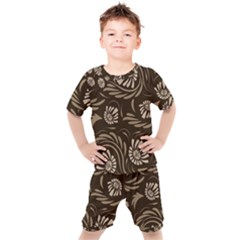 Folk Flowers Pattern  Kids  Tee And Shorts Set by Eskimos