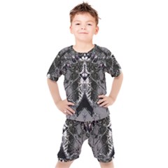 Alien Deco Kids  Tee And Shorts Set by MRNStudios