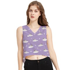 pug dog on a cloud V-Neck Cropped Tank Top