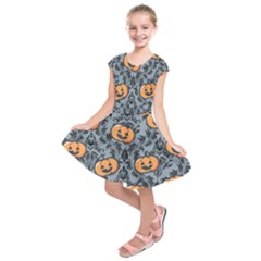 Halloween Jack O Lantern Kids  Short Sleeve Dress by InPlainSightStyle
