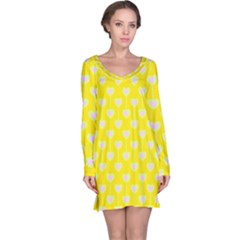 Purple Hearts On Yellow Background Long Sleeve Nightdress