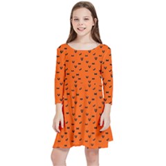 Halloween, Black bats pattern on orange Kids  Quarter Sleeve Skater Dress