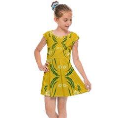 Floral Folk Damask Pattern Fantasy Flowers Floral Geometric Fantasy Kids  Cap Sleeve Dress