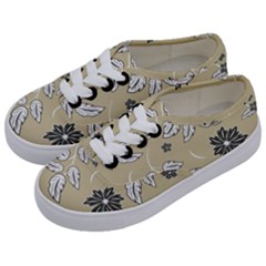 Folk Flowers Print Floral Pattern Ethnic Art Kids  Classic Low Top Sneakers by Eskimos