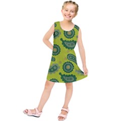 Floral pattern paisley style Paisley print. Doodle background Kids  Tunic Dress