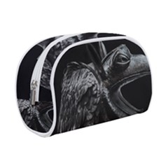 Creepy Monster Bird Portrait Artwork Make Up Case (small) by dflcprintsclothing