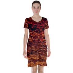 Red Waves Flow Series 2 Short Sleeve Nightdress