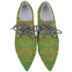 Floral Pattern Paisley Style Paisley Print  Doodle Background Pointed Oxford Shoes by Eskimos