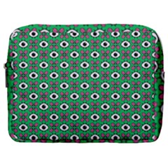 Beetle Eyes Make Up Pouch (Large)