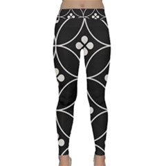 Black And White Pattern Classic Yoga Leggings by Valentinaart