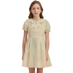 Wood floor art Kids  Bow Tie Puff Sleeve Dress