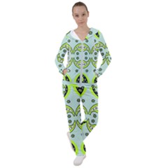 Floral Pattern Paisley Style  Women s Tracksuit by Eskimos