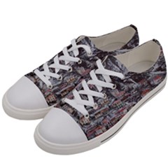 Metsovo Aerial Cityscape, Greece Men s Low Top Canvas Sneakers by dflcprintsclothing