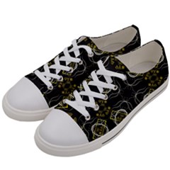 Abstract Pattern Geometric Backgrounds   Men s Low Top Canvas Sneakers