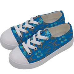 Floral Folk Damask Pattern Fantasy Flowers  Kids  Low Top Canvas Sneakers by Eskimos