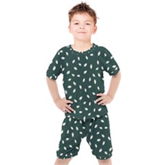 Leaves Pattern Kids  Tee And Shorts Set by CoshaArt