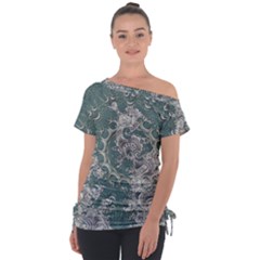 Seaweed Mandala Off Shoulder Tie-up Tee