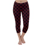 Red Lips Kiss Glitter Capri Winter Leggings 