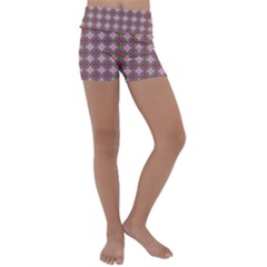 Seamless Psychedelic Pattern Kids  Lightweight Velour Yoga Shorts