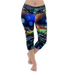 Peacock Feather Drop Lightweight Velour Capri Yoga Leggings