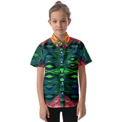 They re Here Kids  Short Sleeve Shirt