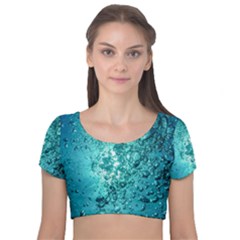 Bubbles Water Bub Velvet Short Sleeve Crop Top  by artworkshop