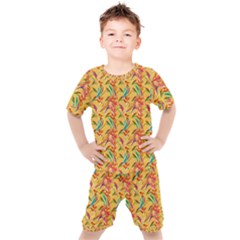 Pattern Kids  Tee And Shorts Set by nate14shop