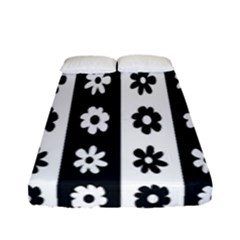 Black-and-white-flower-pattern-by-zebra-stripes-seamless-floral-for-printing-wall-textile-free-vecto Fitted Sheet (full/ Double Size) by nate14shop