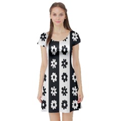 Black-and-white-flower-pattern-by-zebra-stripes-seamless-floral-for-printing-wall-textile-free-vecto Short Sleeve Skater Dress by nate14shop