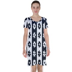 Black-and-white-flower-pattern-by-zebra-stripes-seamless-floral-for-printing-wall-textile-free-vecto Short Sleeve Nightdress by nate14shop