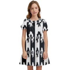 Black-and-white-flower-pattern-by-zebra-stripes-seamless-floral-for-printing-wall-textile-free-vecto Kids  Puff Sleeved Dress by nate14shop