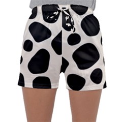 Leoperd-white-black Background Sleepwear Shorts by nate14shop