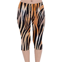 Seamless Zebra Stripe Velvet Capri Leggings 
