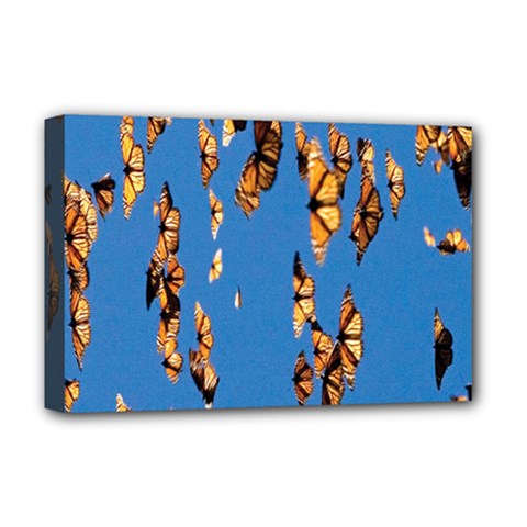 Eastern Monarch Butterfly Deluxe Canvas 18  X 12  (stretched) by nate14shop