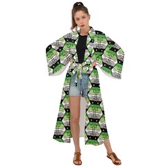 Hackers Town Void Mantis Hexagon Aromantic Pride Flag Maxi Kimono