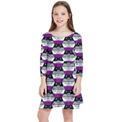 Hackers Town Void Mantis Hexagon Asexual Ace Pride Flag Kids  Quarter Sleeve Skater Dress